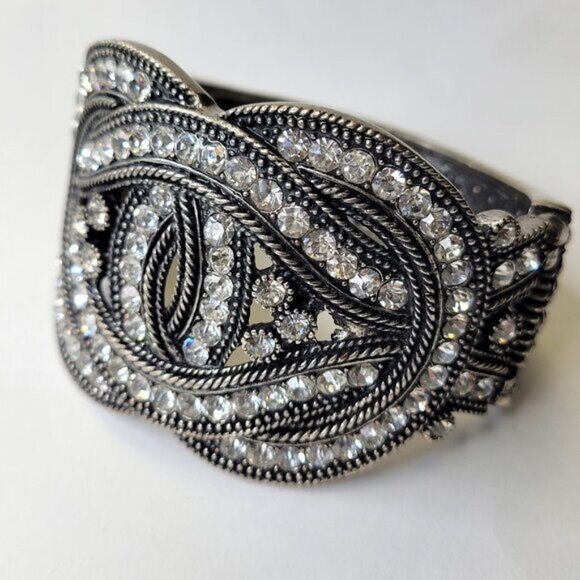 Crystal Cuff Bracelet - Picture 2 of 12